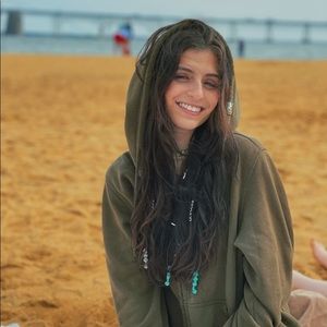 Meet your Posher, Madison